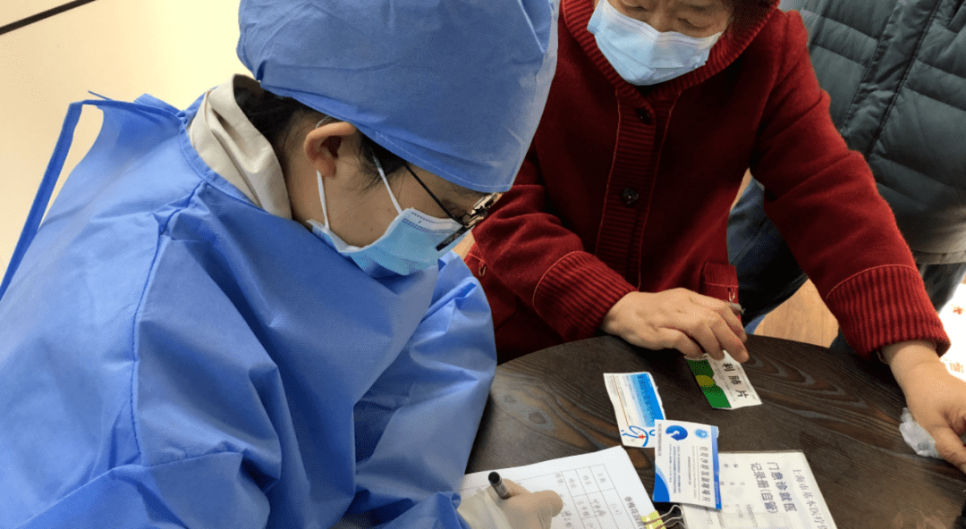 扬州24小时套医保卡回收商家(急用钱24小时医保提取)